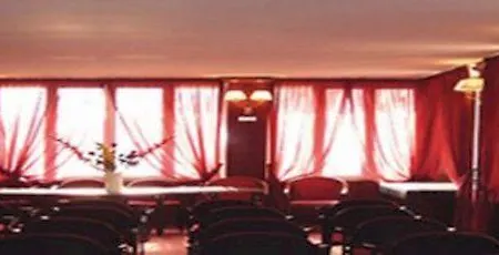 Ghirlanda Hotel 3*
