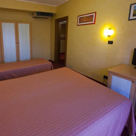 Hotel Ghirlanda